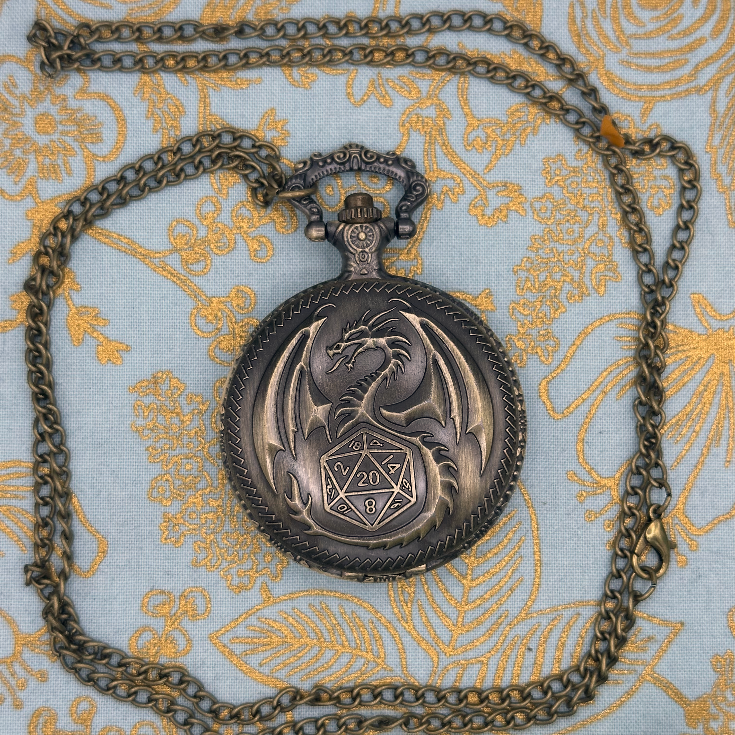 Dragon d20 Locket